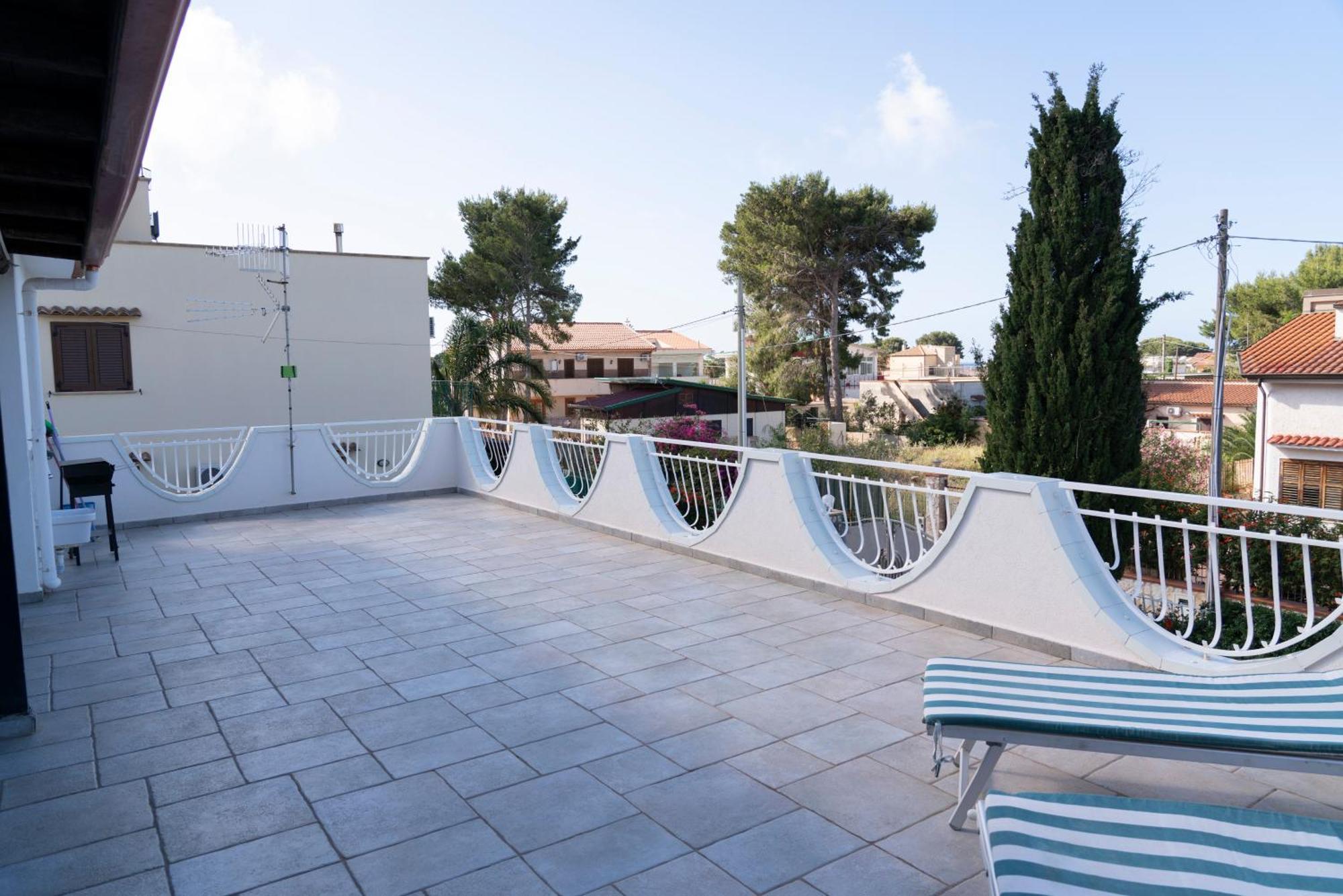 Villa Claudia E Simone Карини Номер фото